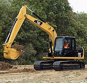 卡特彼勒313D 系列 2液壓挖掘機(jī)與久保田KX185-3超小回轉(zhuǎn)小型挖掘機(jī)對(duì)比評(píng)測(cè)